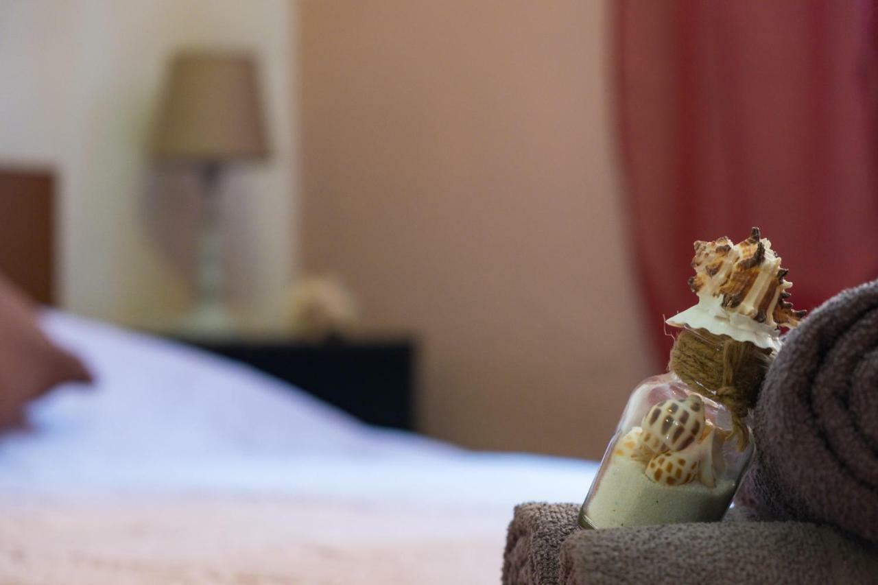 James Room Samos Town Bagian luar foto